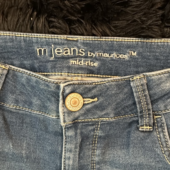 Maurices Blue Jeans with Red Plaid Accents - Picture 7 of 12